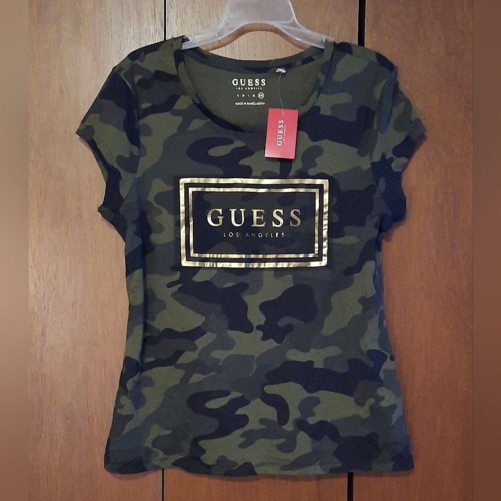 Brand New Guess Camo Tee